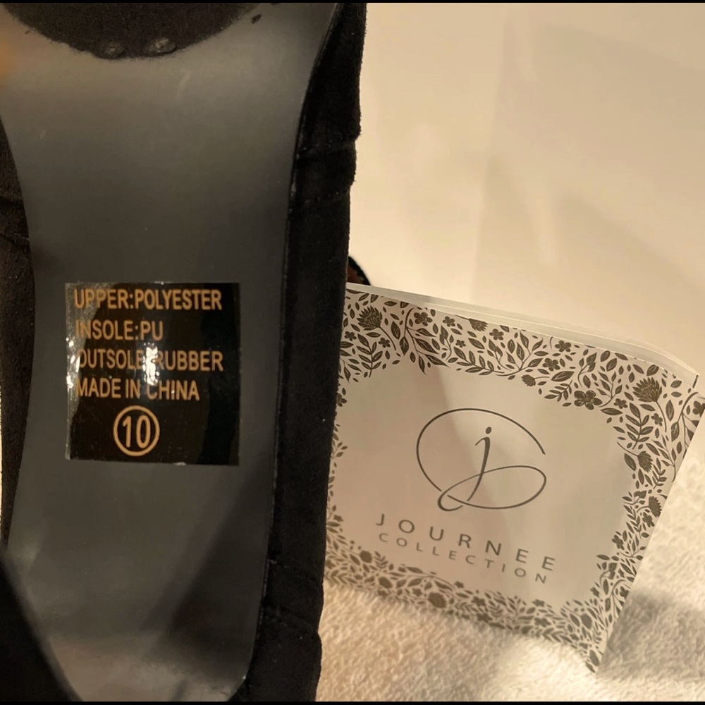 Journee Collection Adley Heels NIB - Picture 5 of 7